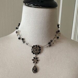 Elegant Black and Silver Floral Necklace